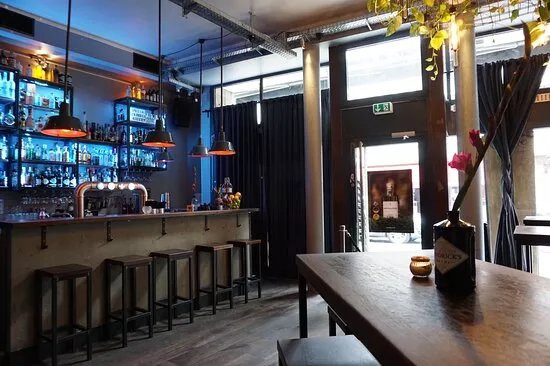 Cubanitos Bar
