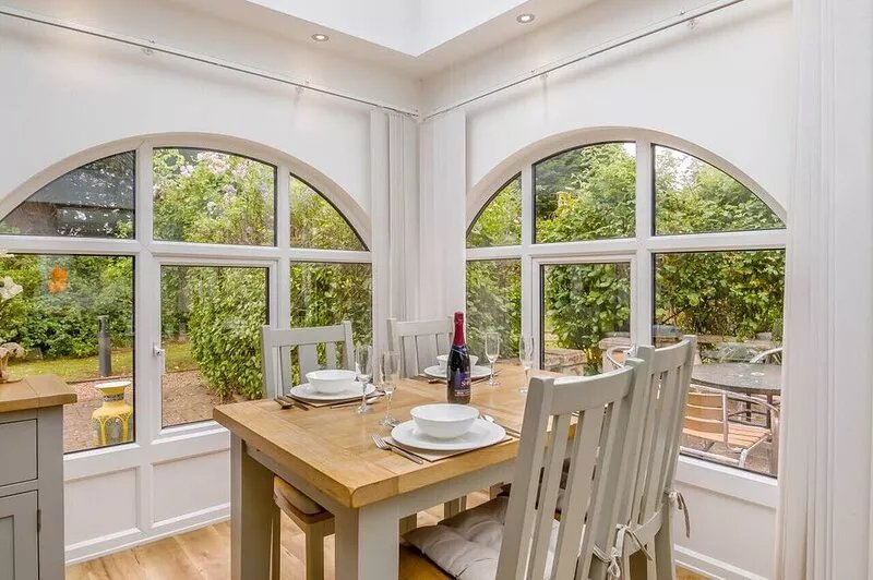 Waxwings - Two Bedroom House, Sleeps 4