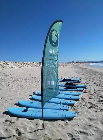 GetWet surf school and Tours