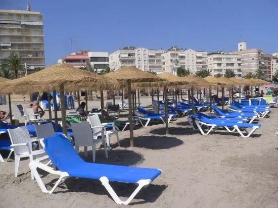 Playas Santa Pola Sombrillas