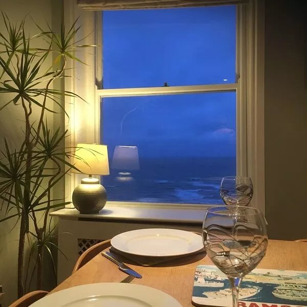 Stunning modern and bright sea-view holiday accommodation in Ramsgate