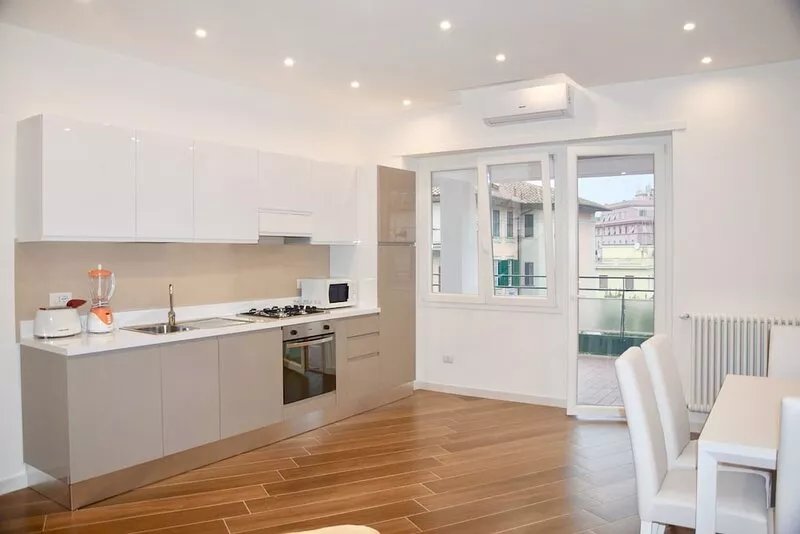 TERRACE IN SAN GIOVANNI - X 6 - WIFI, AIR CONDITIONING