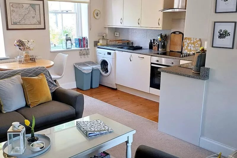 The Nest- Charming one bedroom cosy cottage in central Melrose, Scottish Borders