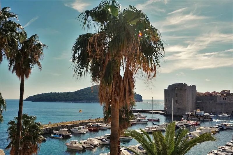 PENDO 3 apartment with 4 bedrooms, sea view, close to beaches and Dubrovnik