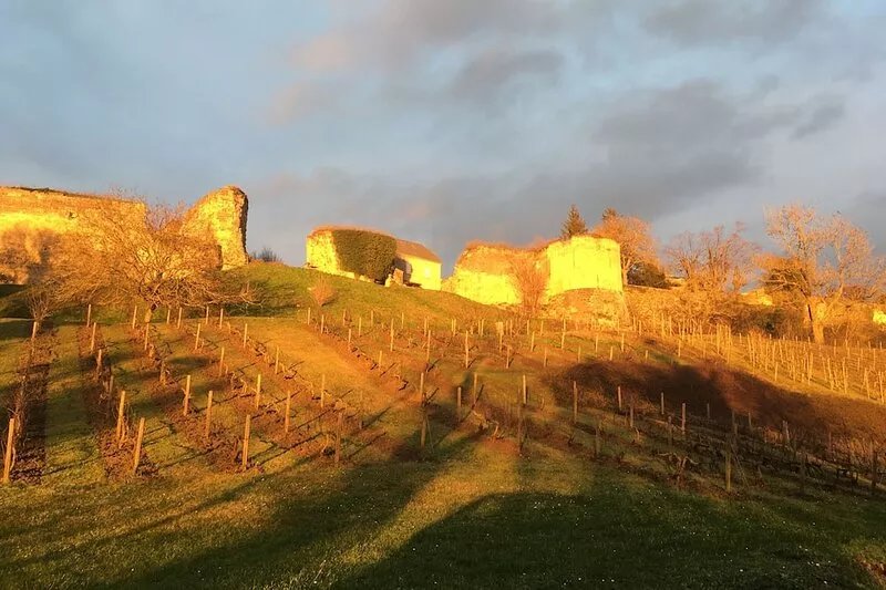 Pretty house in a pretty fortified village from the 13th century
