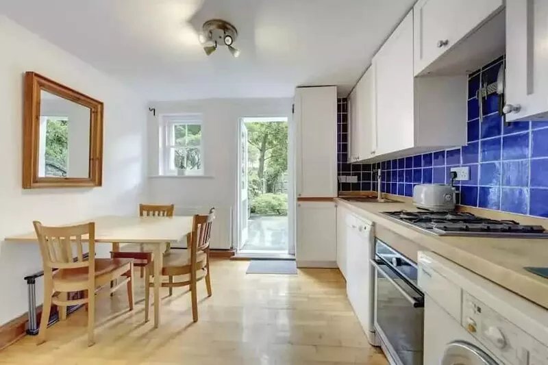 Private Garden Flat Notting Hill, 5 minutes walk from Portobello Road market