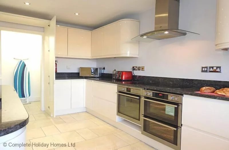 Coach House -  a house that sleeps 8 guests in 4 bedrooms
