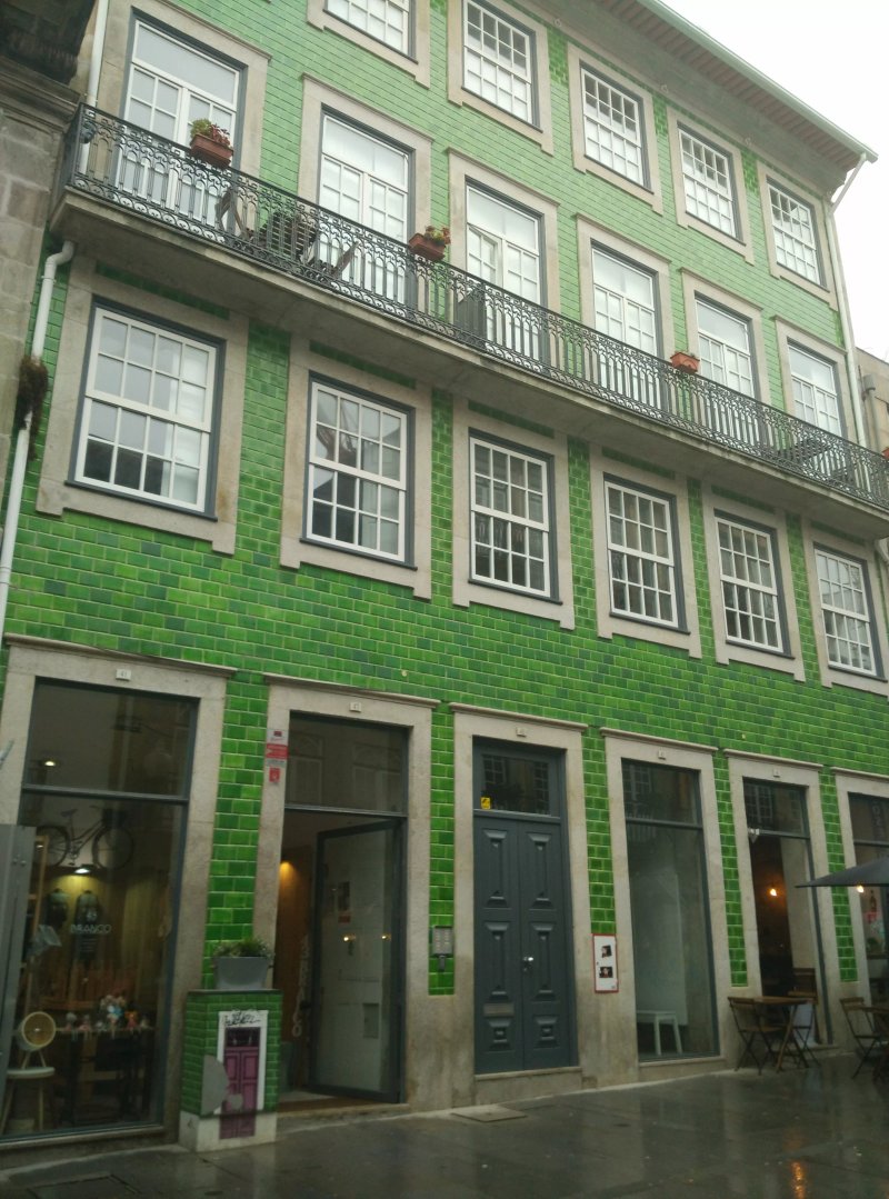 Apartment Flores Street