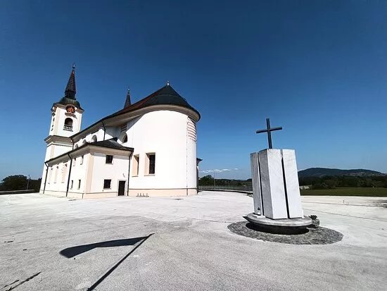 Cerkev Sv. Mohorja