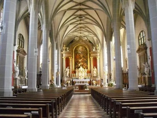 Sankt Phillipp und Jakob (Stiftspfarrkirche)