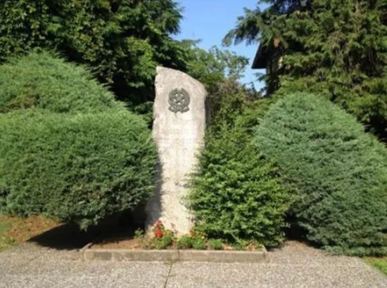 monumento ai caduti di Case Nuove