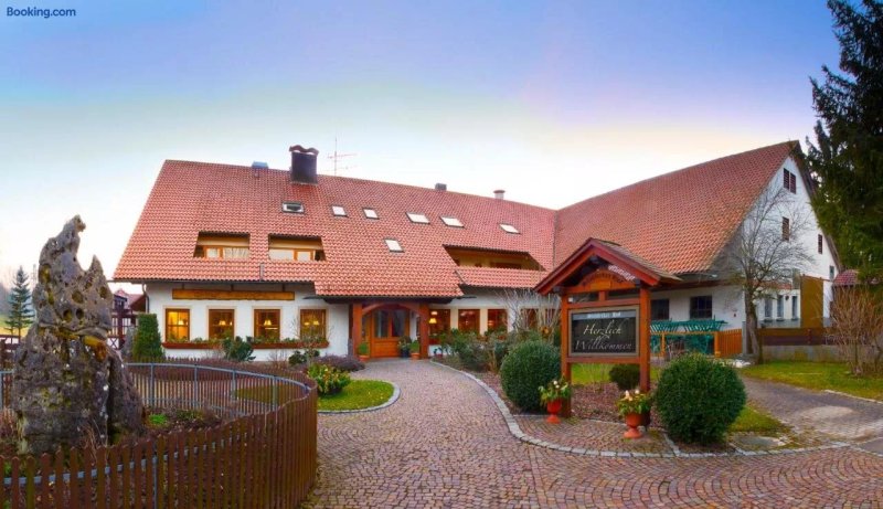 Stahlecker Hof