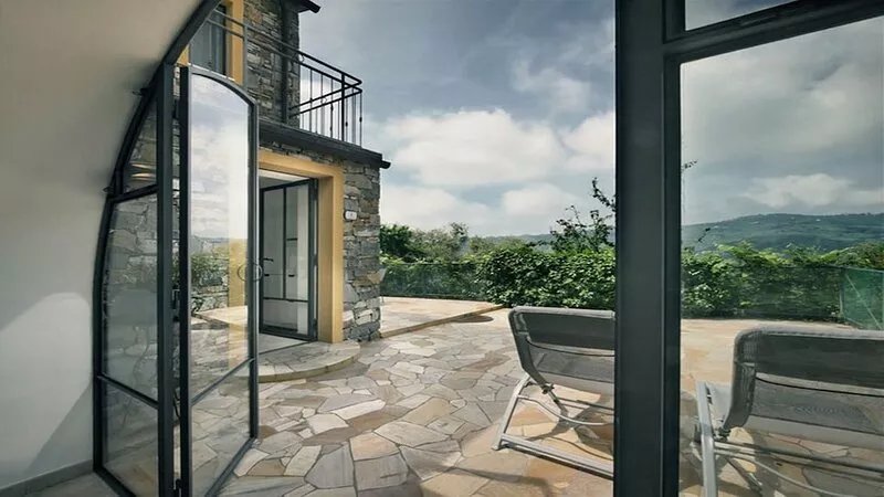 A holiday home to relax in a picturesque and stylish ambience
