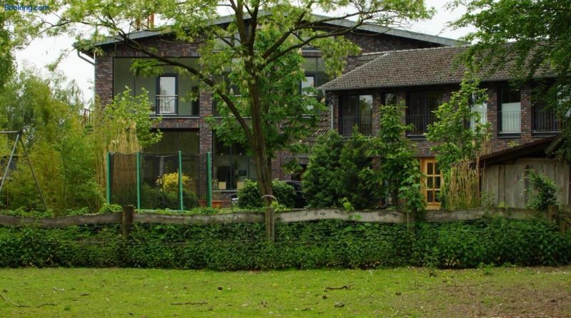 Gastewohnungen Hardinghaus am Teich