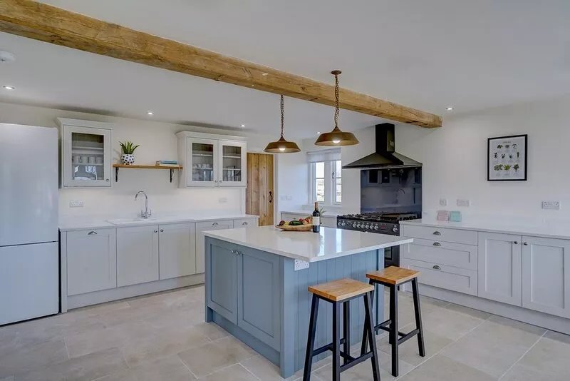5 bedroomed farmhouse perfect for exploring Norfolk and Suffolk.