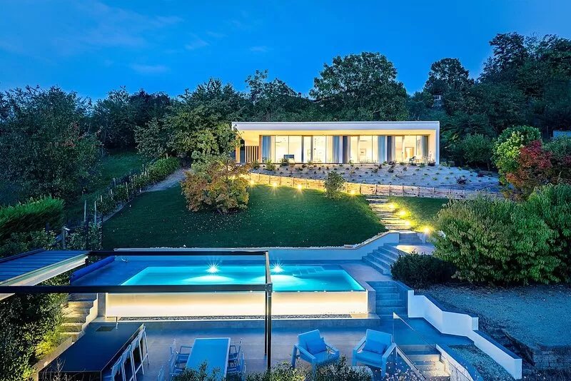 Villa Anna luxury and private pool in Alba