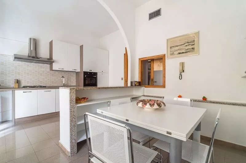 Newly renovated apartment in the center