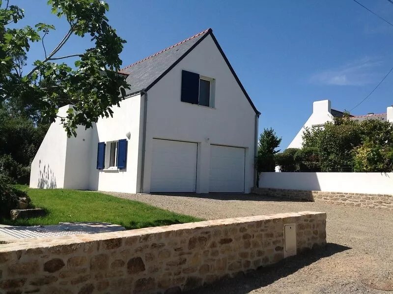 New studio in detached house.