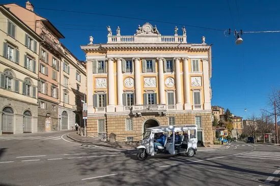 Bergamo By Tuk Tuk