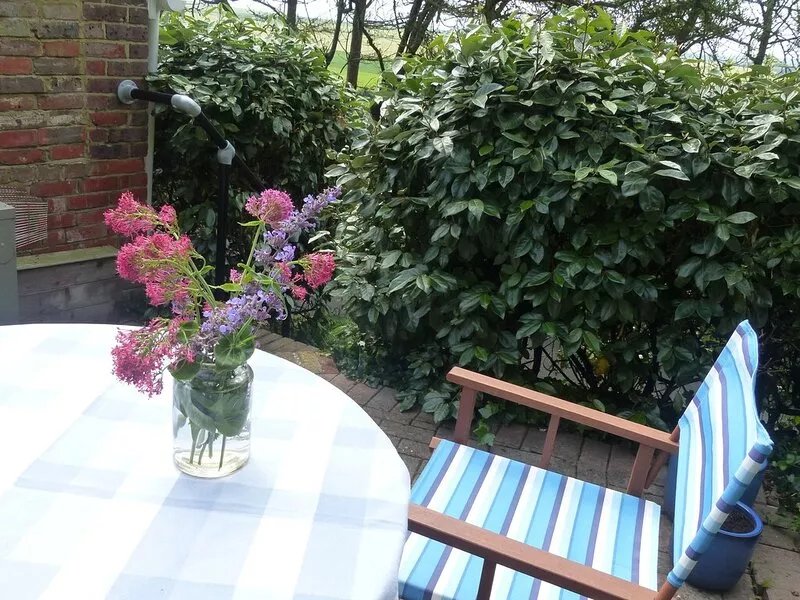 Idyllic rural retreat - Generous ferry discounts available