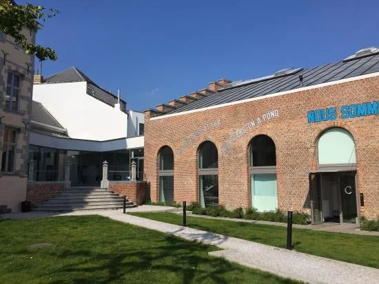 Manege de Sury