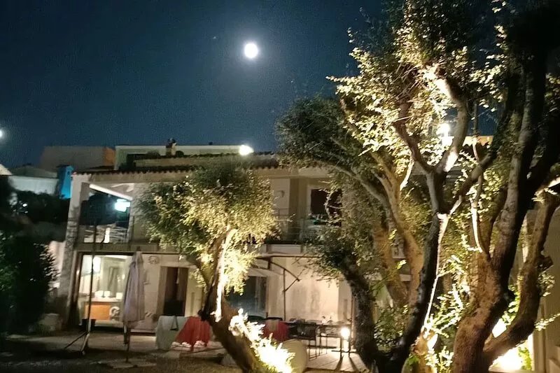 Sardinia North Coast apartment with large garden few steps from the beach