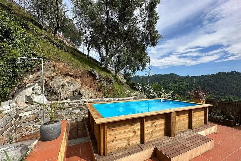 The Colletto degli Ulivi - a terrace overlooking the sea and the hills of