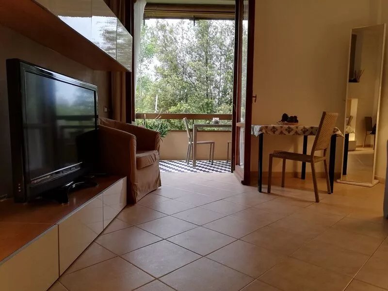 300 mt from the sea, terrace in the green in Viareggio.