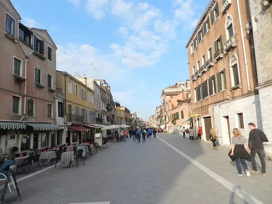 Via Garibaldi