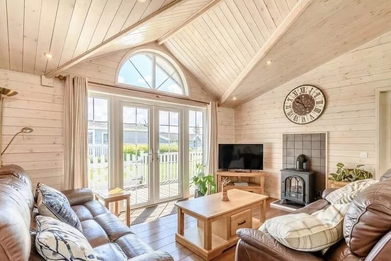 Largest size of lodge available at the Marina. Pet friendly & disabled access.