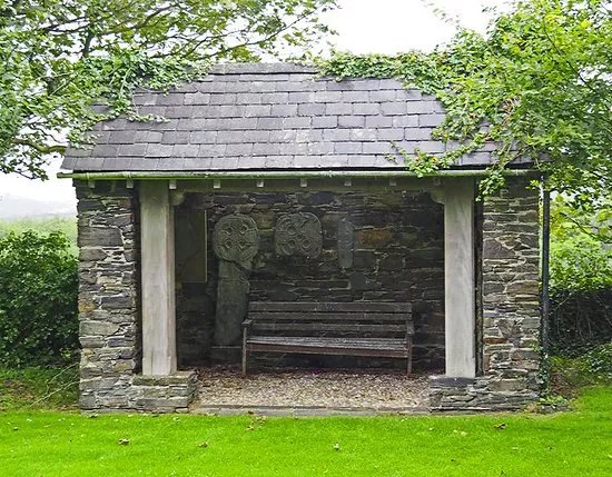 Lonan Church Crosses