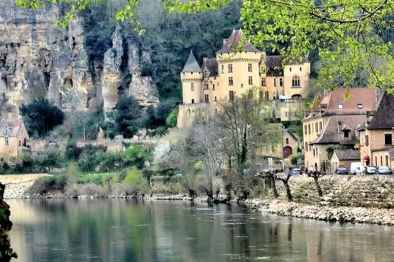 Private indoor Spa. Restored 18thC house. New Listing. Near Sarlat