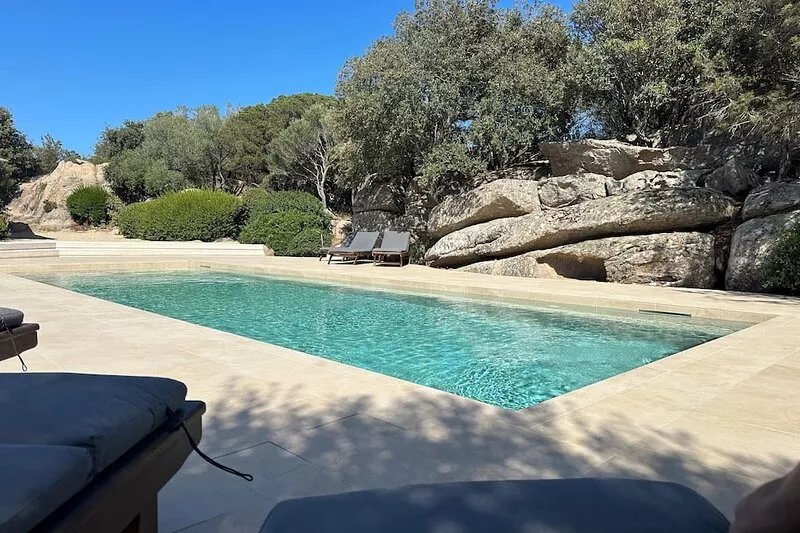 Villa set in the beautiful countryside, 5 mins to fantastic beaches & Islands