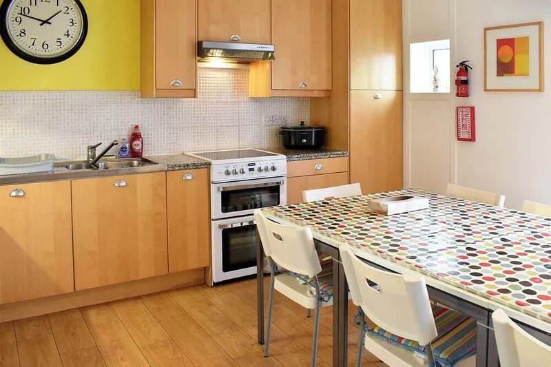 6 bedroom accommodation in Elmer Sands, near Bognor Regis