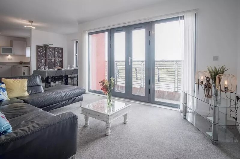 Maritime Quarter  - 2 Bedroom Apartment - SA1 Beach Front (Fisherman's Way)
