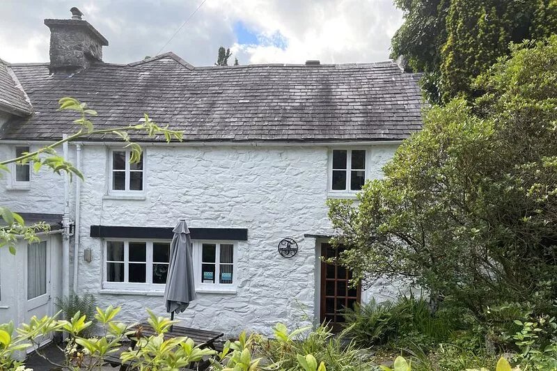 Welsh Country Farmhouse