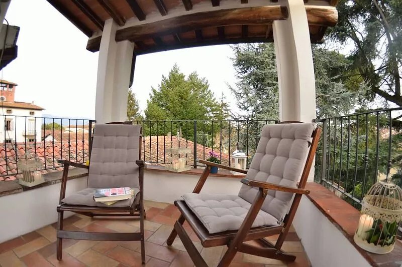 Apartment in Lucca with 1 bedrooms sleeps 4
