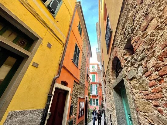 Via Fieschi