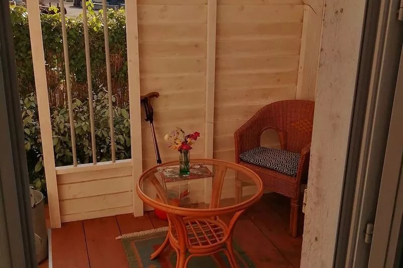 Studio Avec Terrasse Couverte et Jardin au Calme