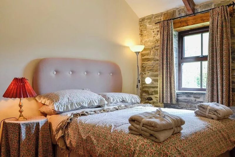 3 bedroom accommodation in Pontyates, near Kidwelly