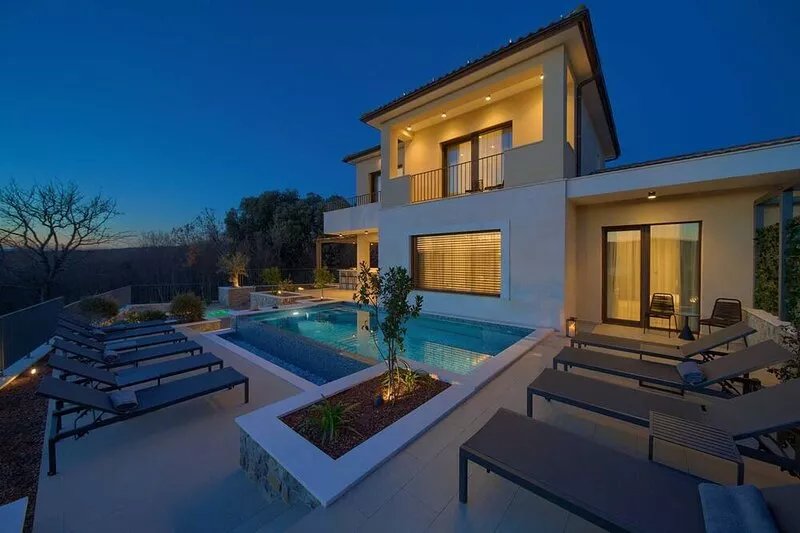 Villa LADY with heated pool, jacuzzi and sauna