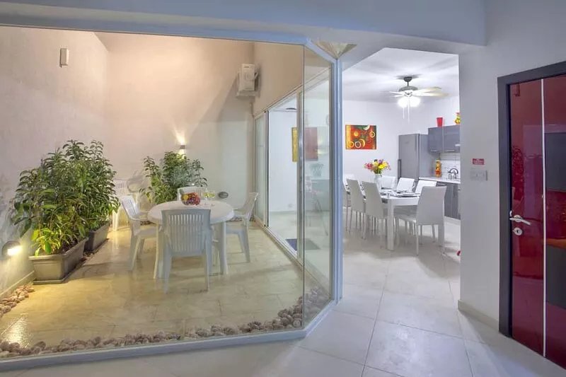 Villa Sunnyside near St. Julian's