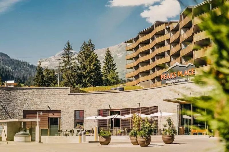 Peaks Place Apartment-Hotel & Spa by Interhome