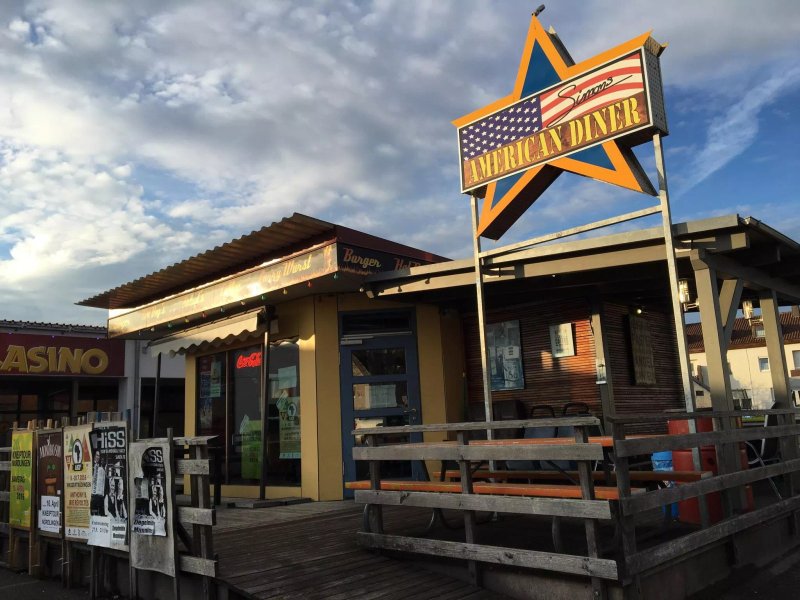 Simon's American Diner