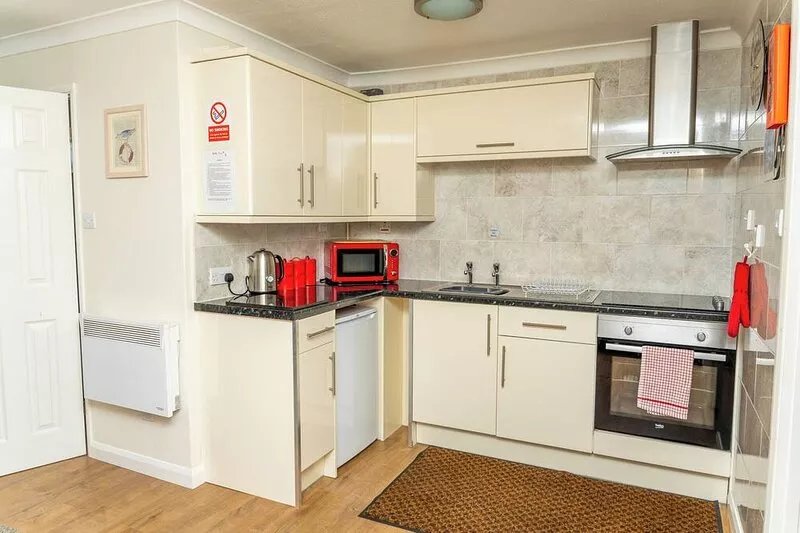 Delightful 2 bedroom holiday chalet, Hemsby, Norfolk