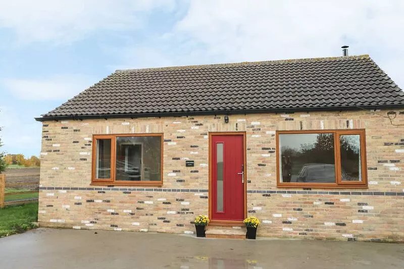 LITTLE ACRES, pet friendly, with open fire in Cawood