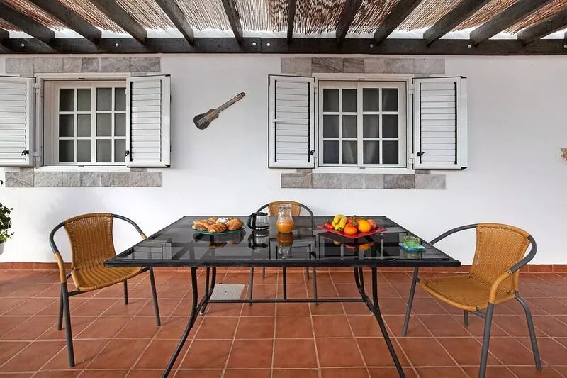 Vacation Home 'Casa Majos' with Mountain View, Private Terrace and Wi-Fi