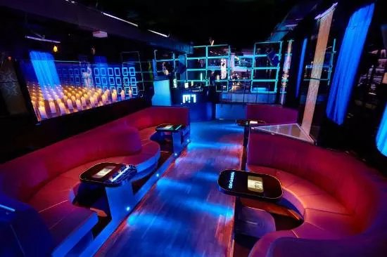 M1 Lounge Bar & Club