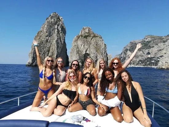 Excursion Boat Sorrento