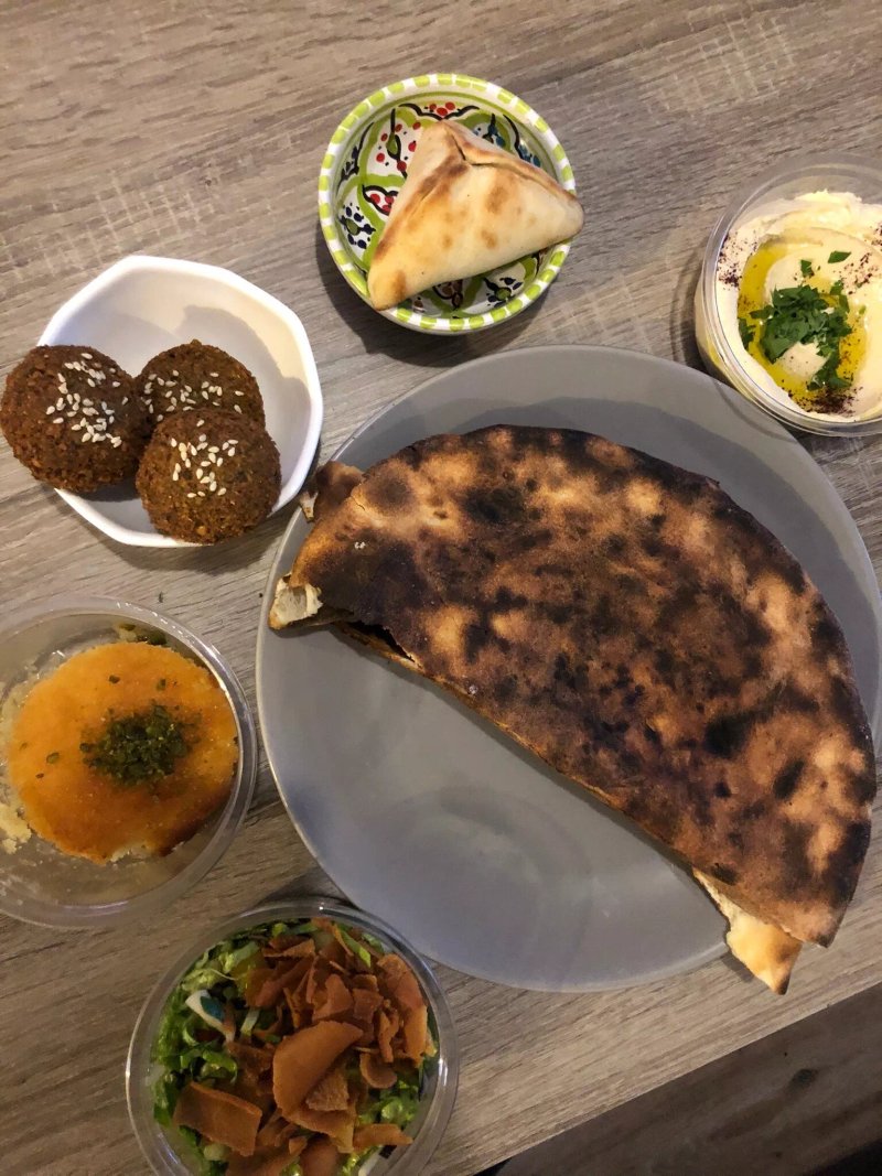 Lakis Foods-Les Delices de Baalbeck
